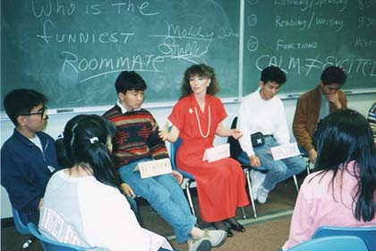 1989年3月亚细亚大学美国项目开始