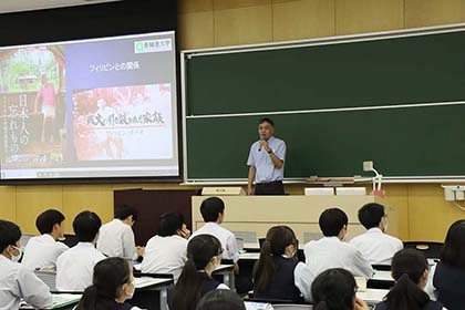 SDGs mock class held for junior and senior high school students