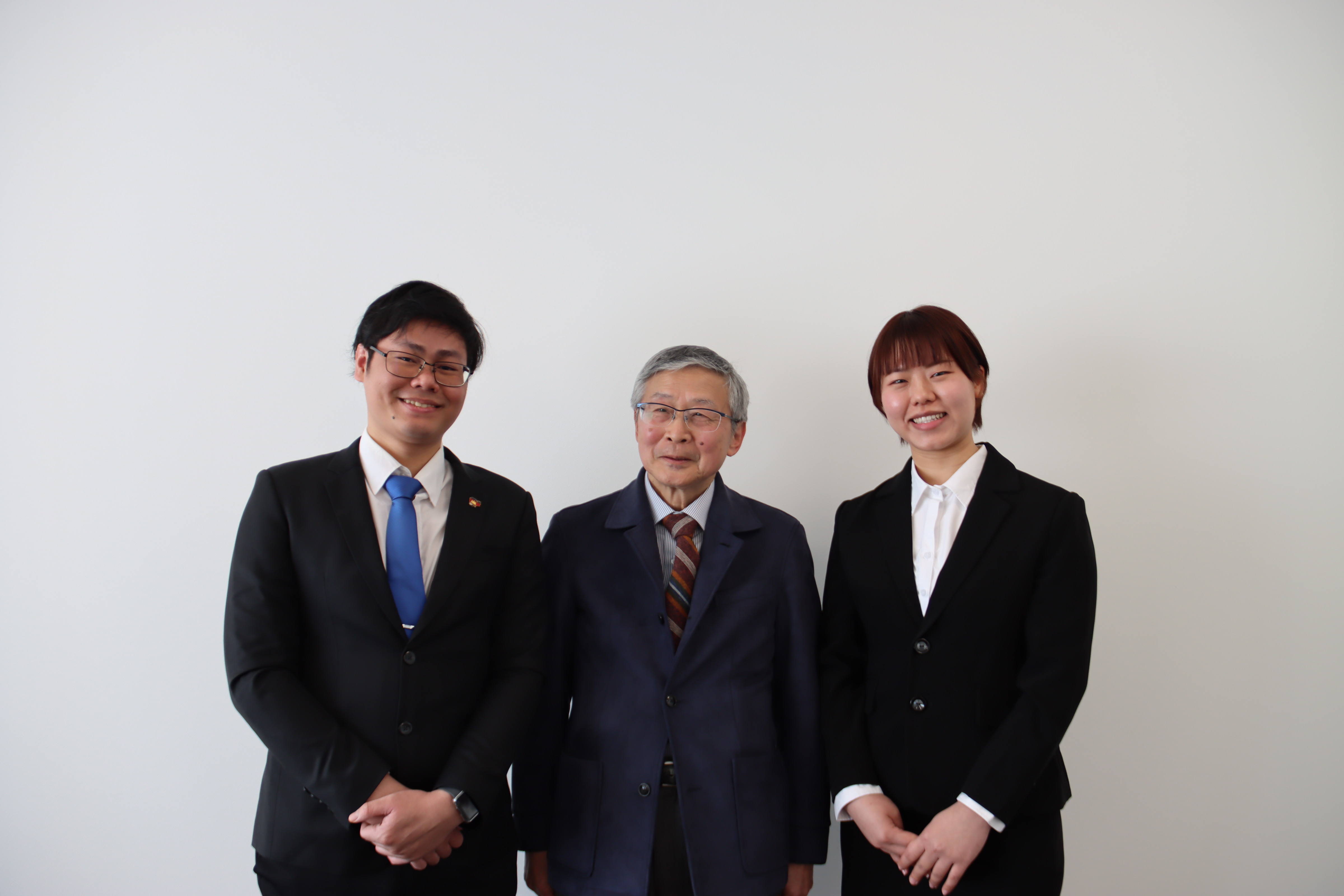 冠留学生奨学金