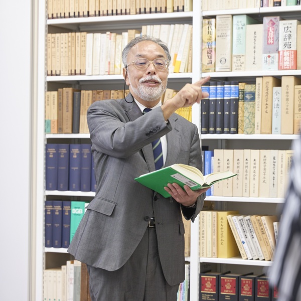 法・肥後先生_正方形