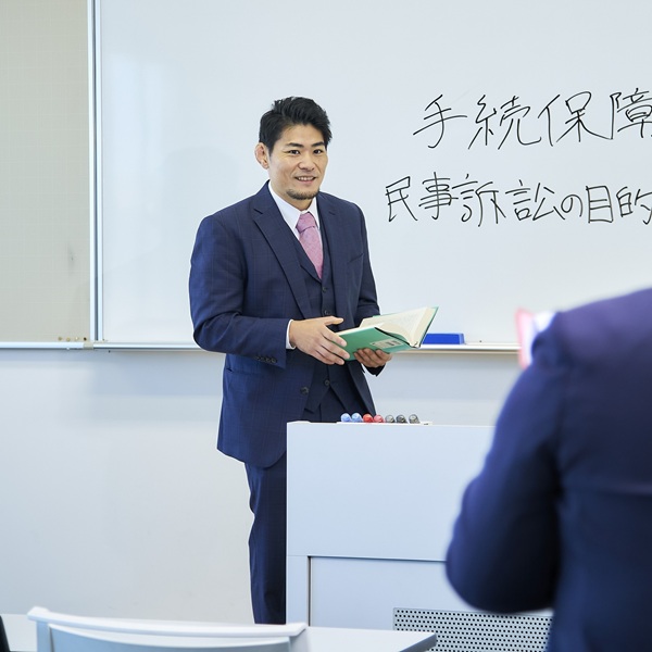 法・吉田先生_正方形