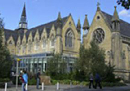 リーズ大学