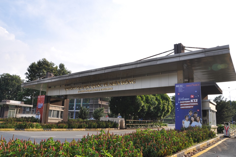 東部国際大学