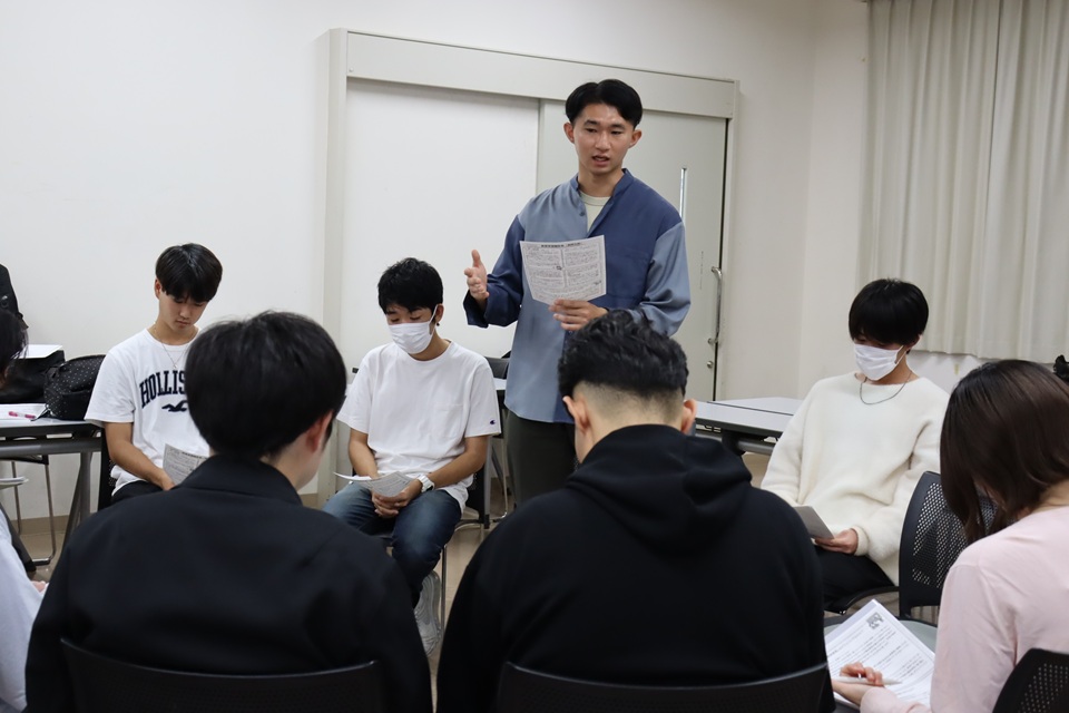 教育実習報告会を開催しました | 亜細亜大学