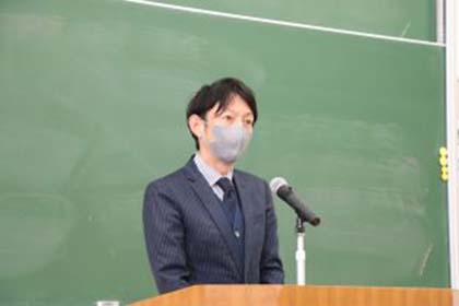 03第13回現代教養特講「里山に学ぶ」と閉会式が行われました