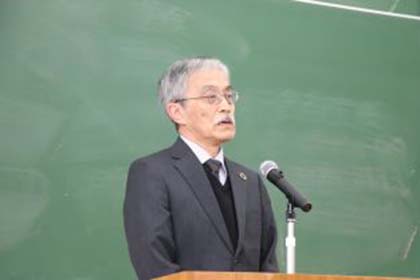 02第13回現代教養特講「里山に学ぶ」と閉会式が行われました