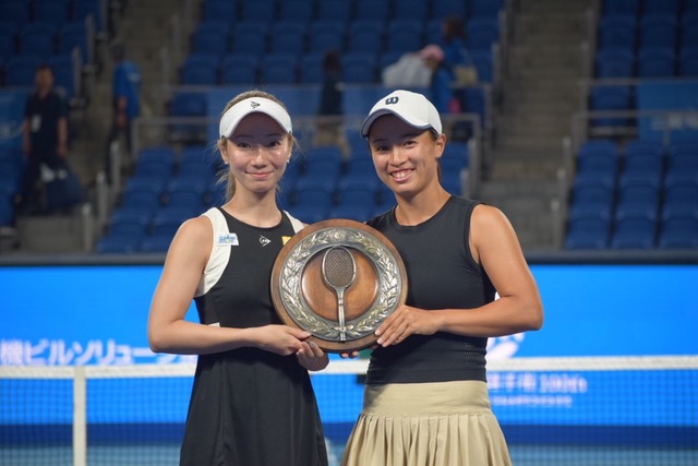 本学卒業生の山崎郁美氏が全日本テニス選手権ダブルスで優勝しました